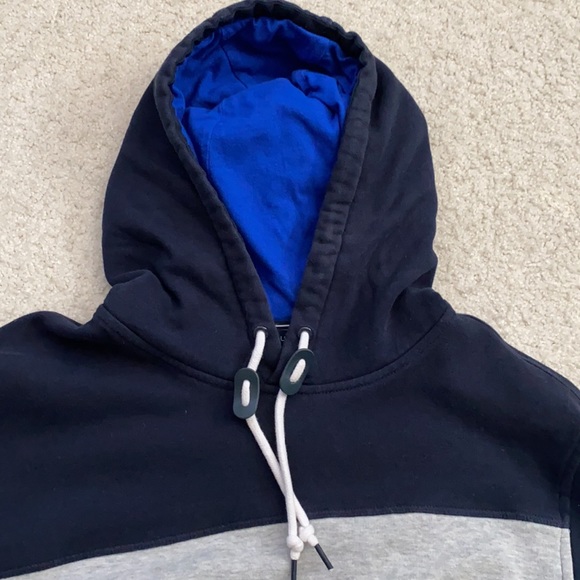 Large Nautica Red/Silver/Blue Hoodie - Picture 3 of 5